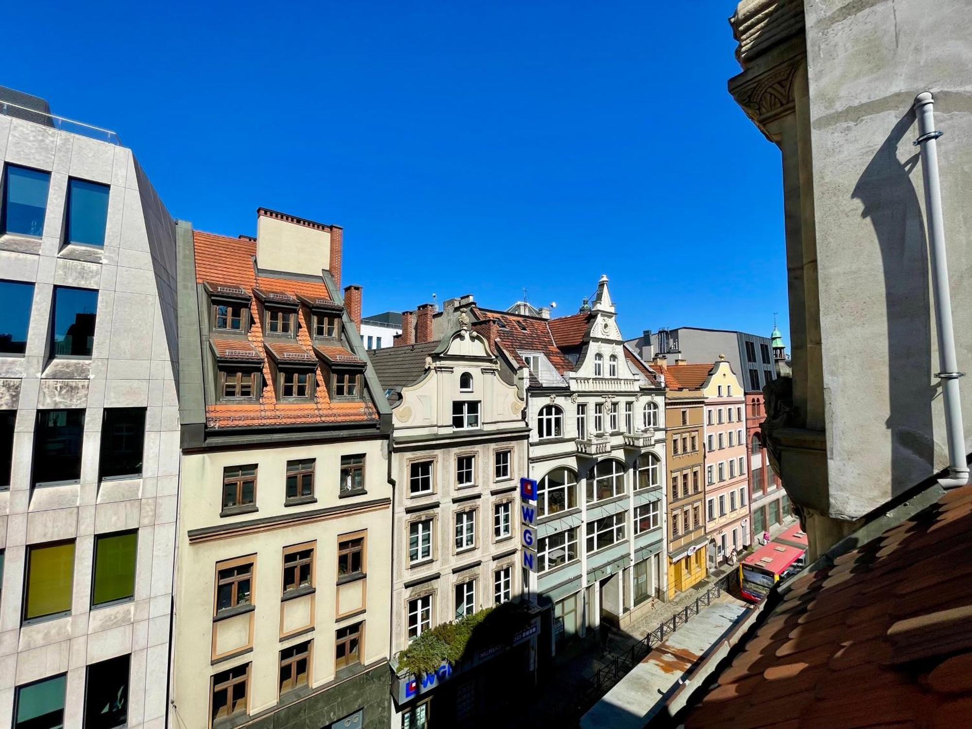 93 M2 Rynek Kino Na Dachu Self Check-In Apartment Wroclaw Bagian luar foto